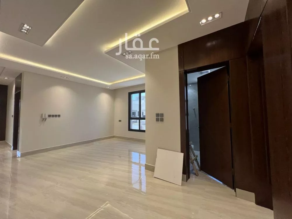 فيلا 5 غرف في الرمال 11