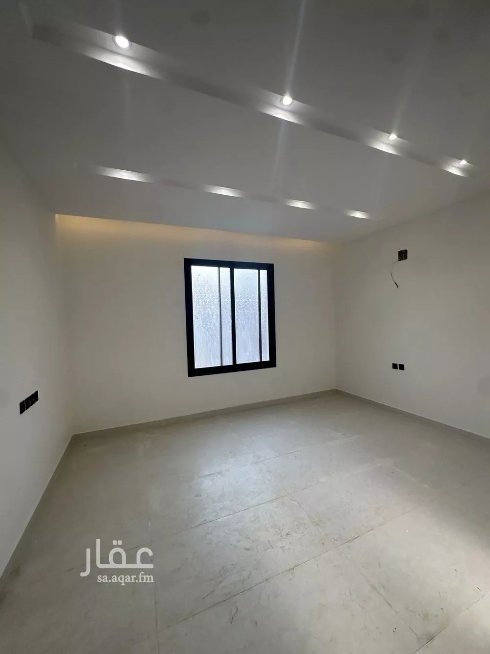 فيلا 5 غرف في طويق 15