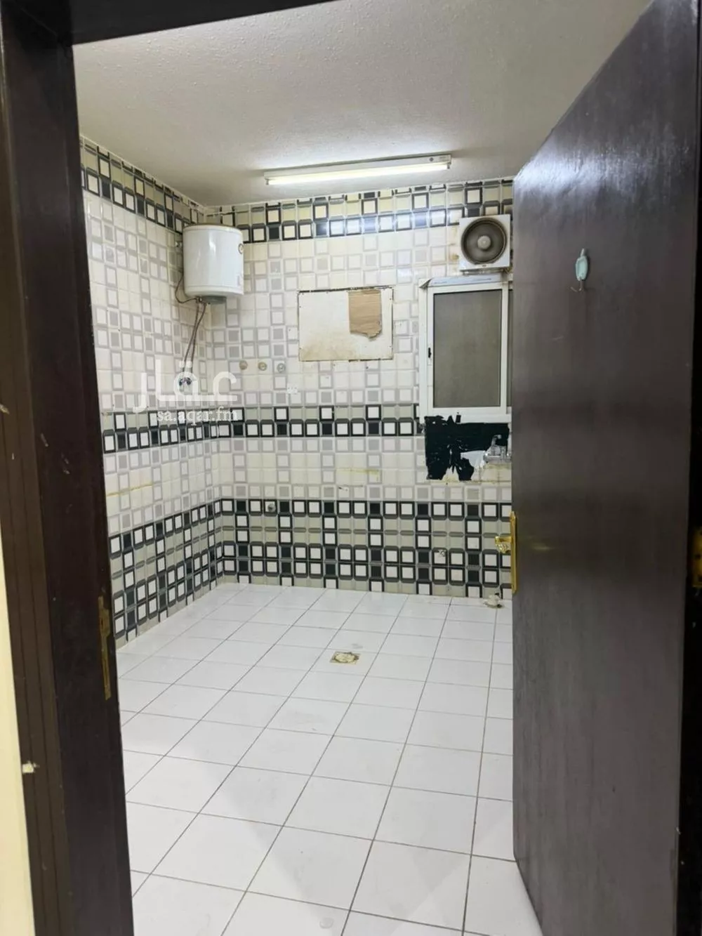 3 bedroom apartment in Dhahrat Namar 10