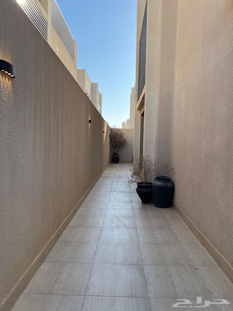 9 bedroom villa in Al Rimal 11