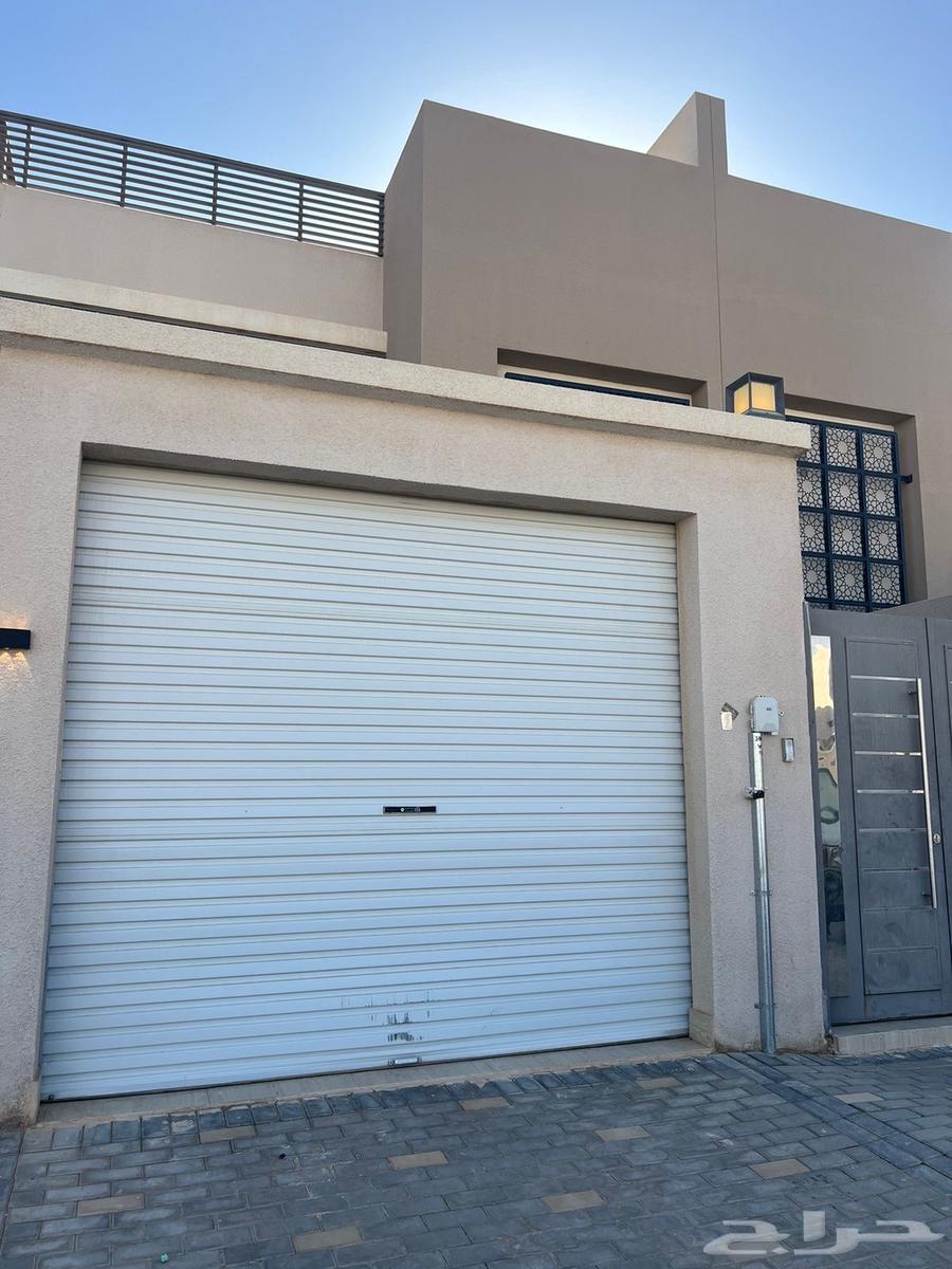 9 bedroom villa in Al Rimal 12