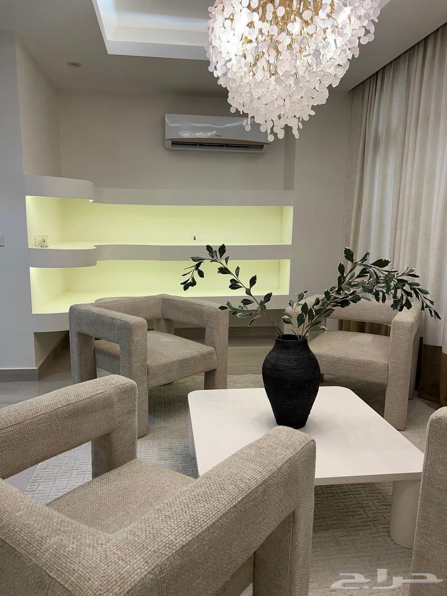 9 bedroom villa in Al Rimal 13