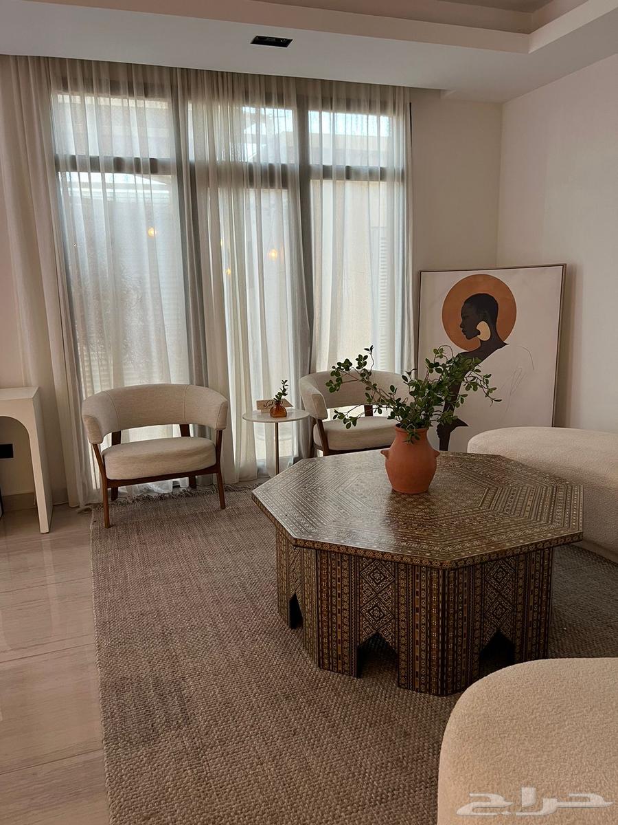 9 bedroom villa in Al Rimal 5