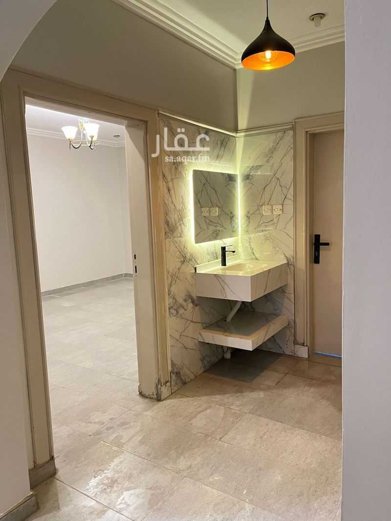 3 bedroom apartment in Shubra, Riyadh 2