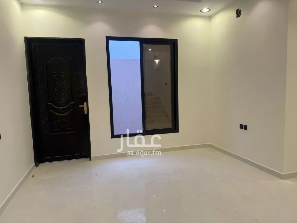 7 bedroom villa in Dhahrat Laban 17