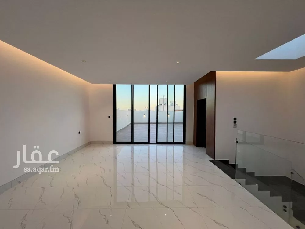 5 bedroom villa in Al Narjis 3
