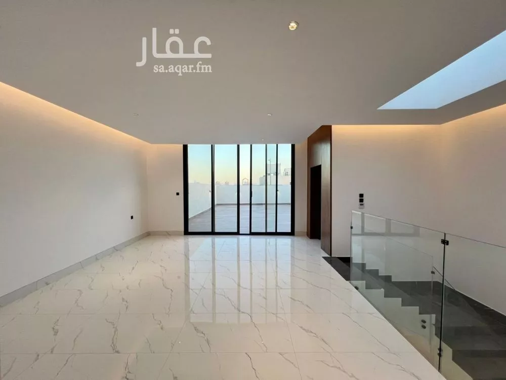 5 bedroom villa in Al Narjis 7