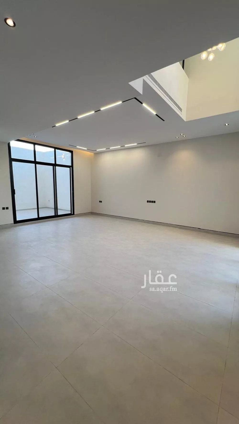 5 bedroom villa in Al Mahdiyyah 16