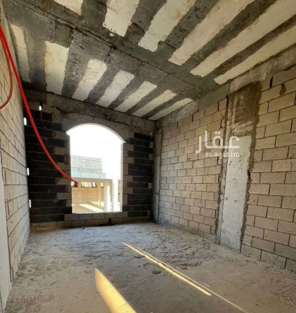 4 bedroom villa in Al Narjis 8