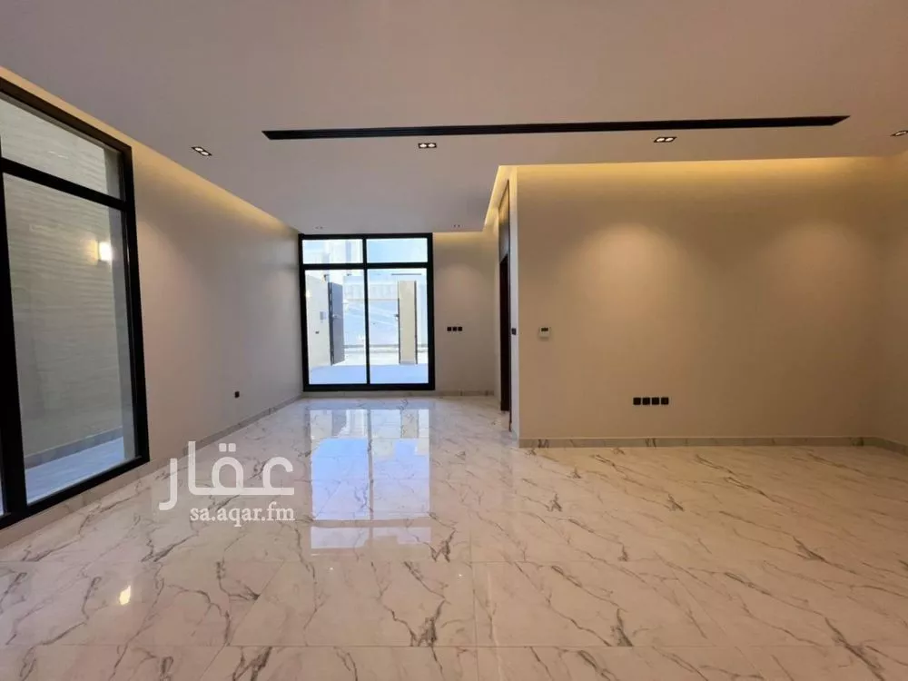 5 bedroom villa in Al Narjis 12