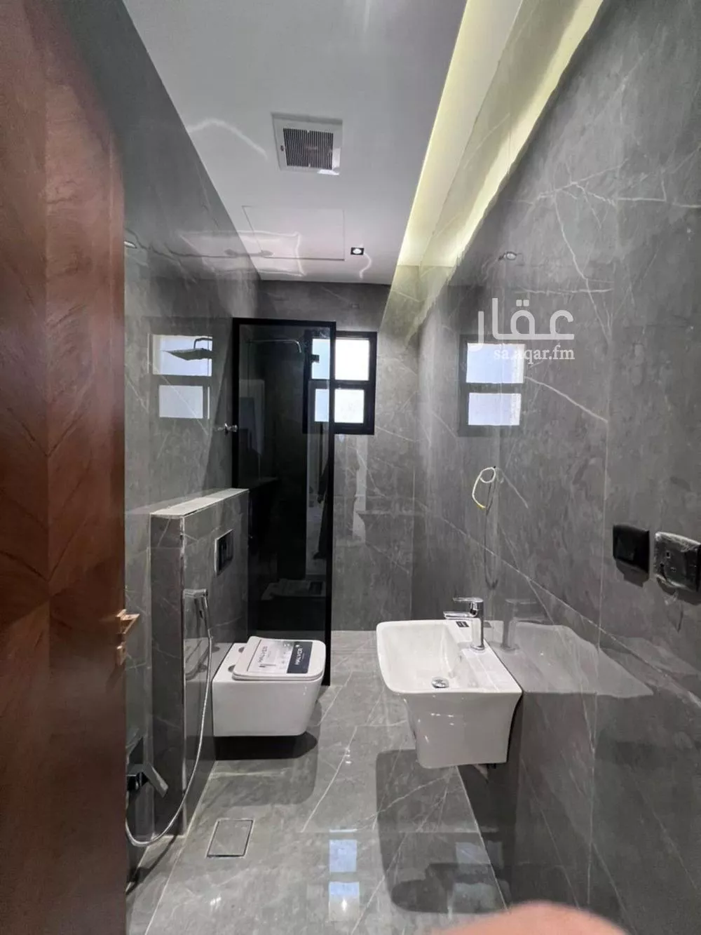 5 bedroom villa in Al Narjis 13