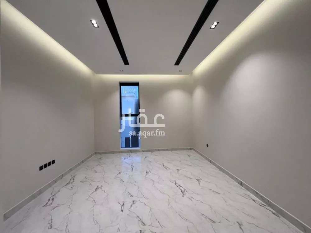 5 bedroom villa in Al Narjis 4