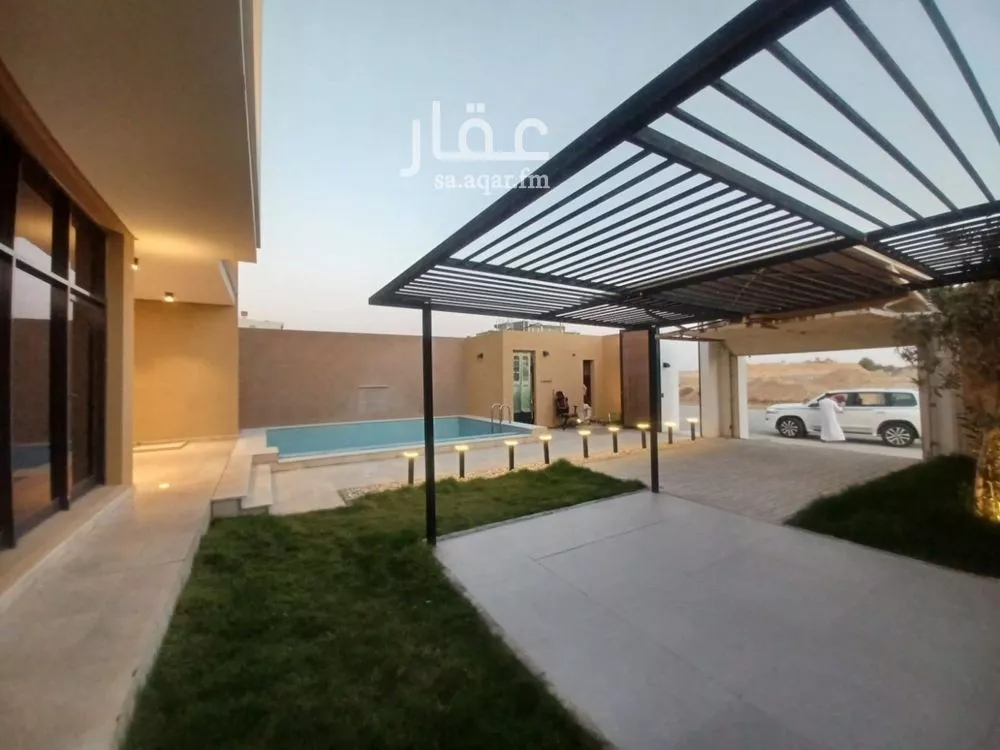 4 bedroom villa in Al Aridh 11