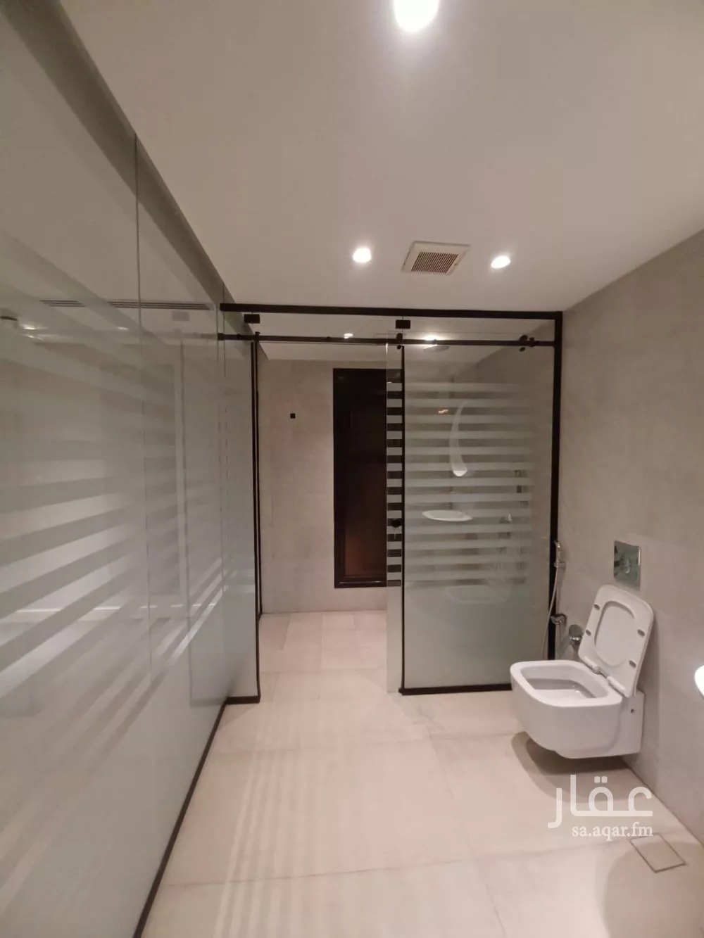 4 bedroom villa in Al Aridh 12