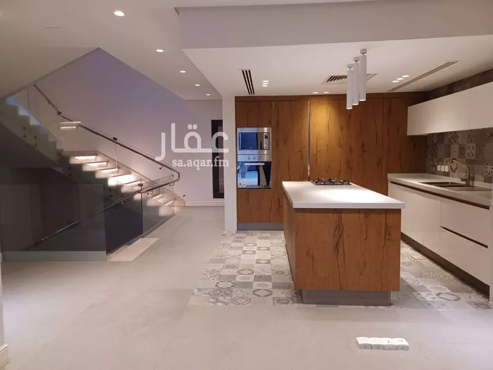 4 bedroom villa in Al Aridh 17