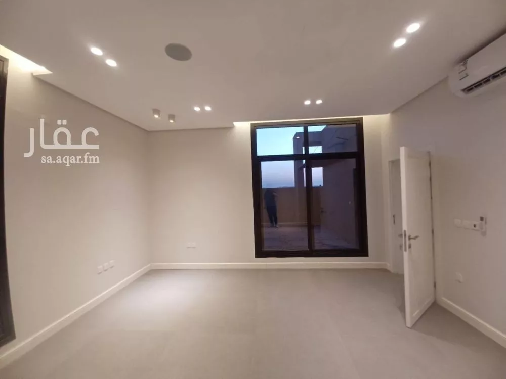 4 bedroom villa in Al Aridh 18