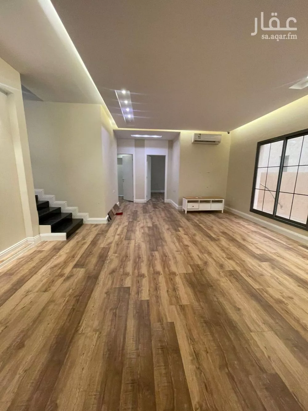 5 bedroom villa in Al Aridh 3