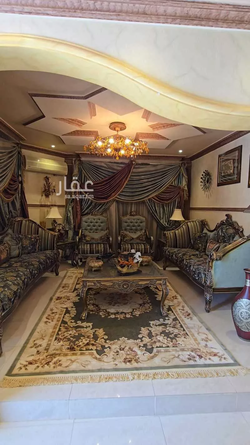 فيلا 10 غرف في الشهداء 18