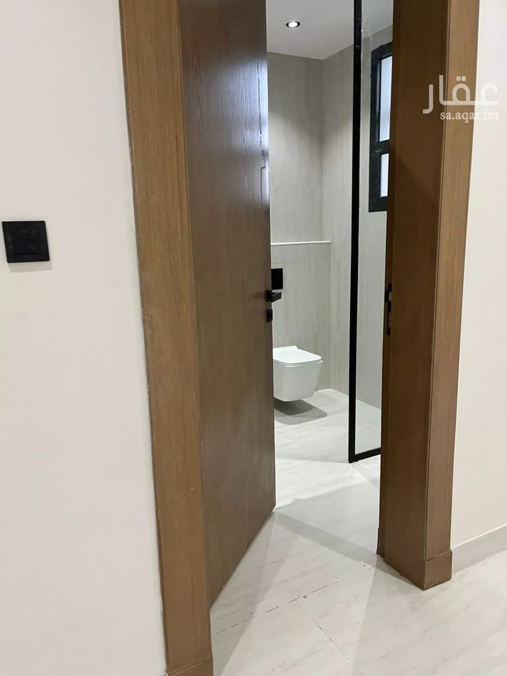 5 bedroom villa in Al Aridh 5