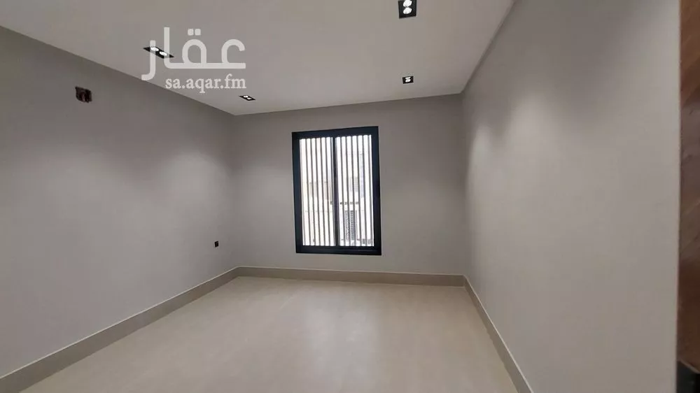 5 bedroom villa in Okaz 19