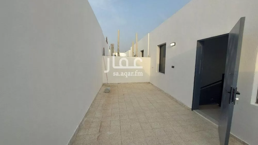 5 bedroom villa in Okaz 5