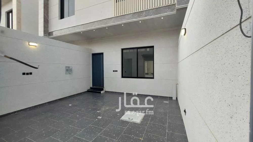 5 bedroom villa in Okaz 6