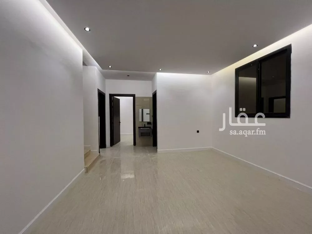 فيلا 6 غرف في طويق 15