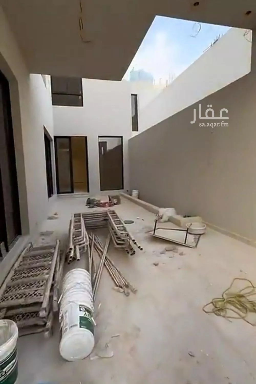 فيلا 4 غرف في المهدية 13