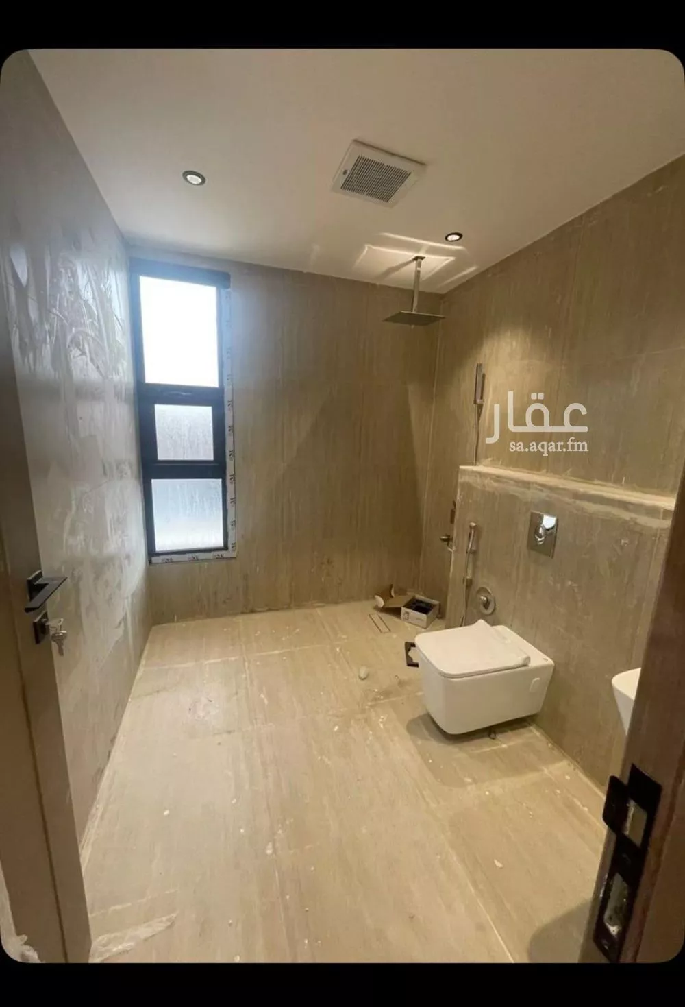 فيلا 4 غرف في المهدية 6