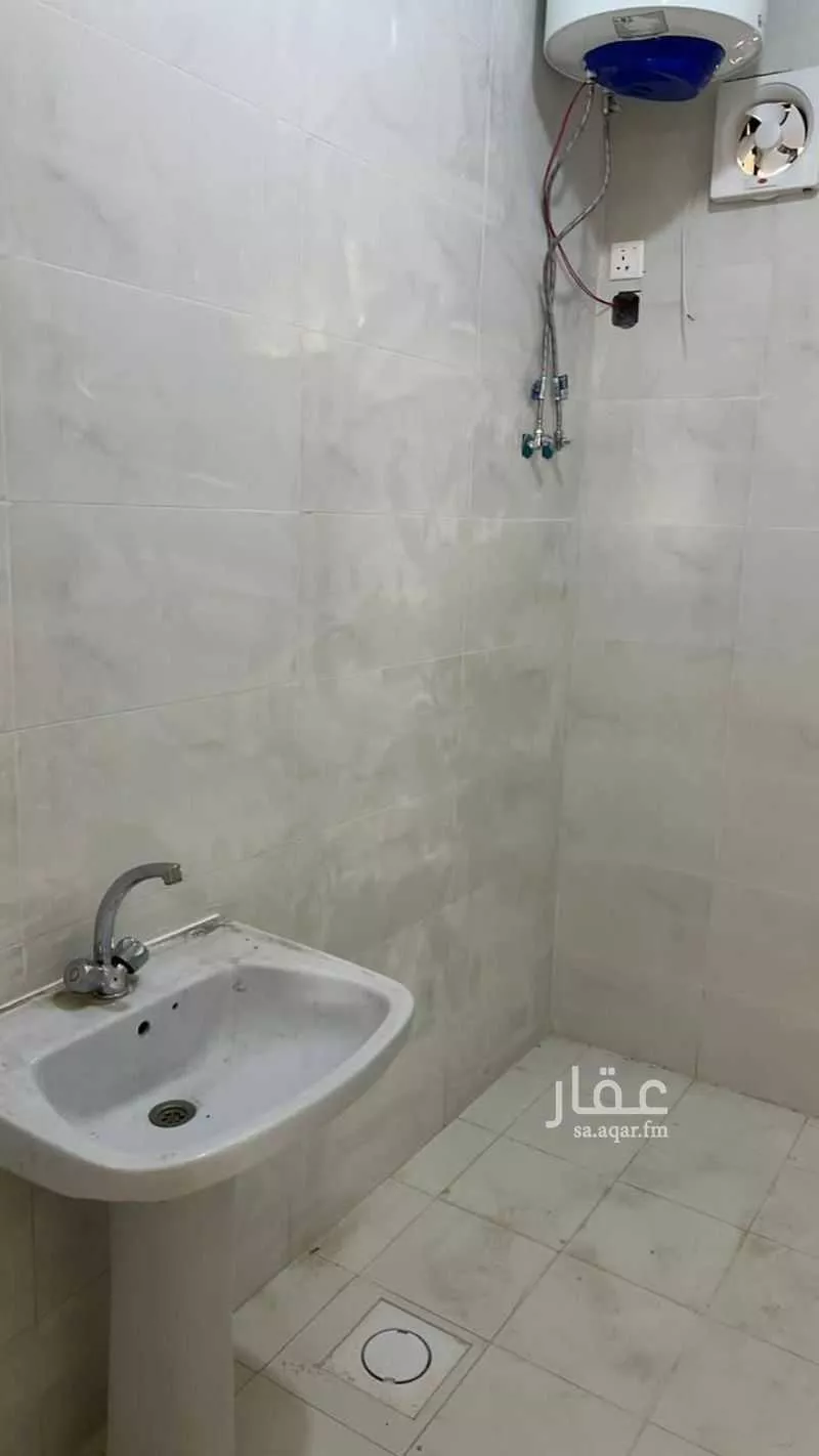 شقة 4 غرف في بنبان، الرياض 2