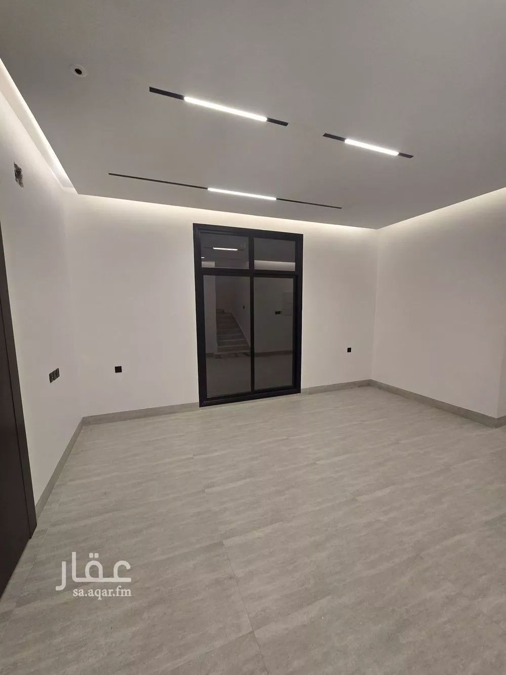 فيلا 4 غرف في الخليج 4