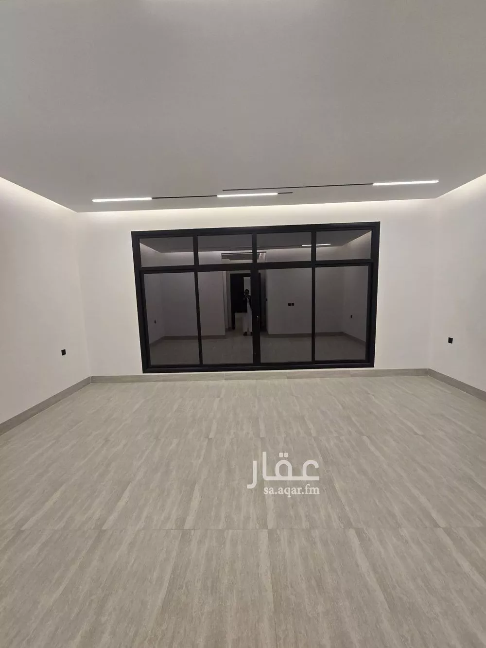 فيلا 4 غرف في الخليج 7
