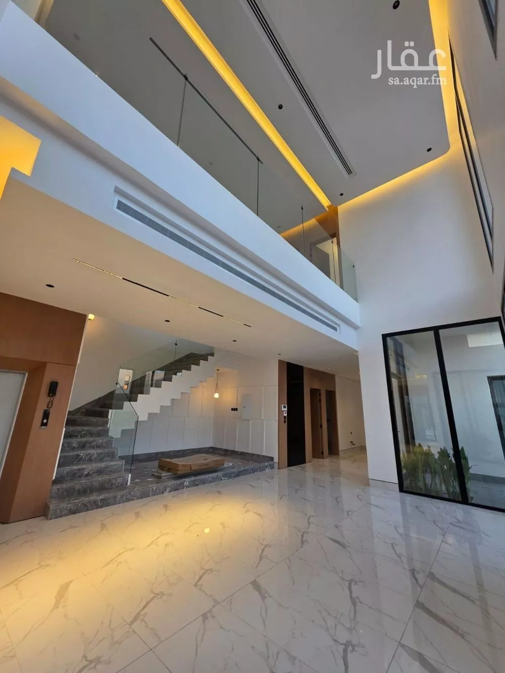 4 bedroom villa in Al Narjis 8
