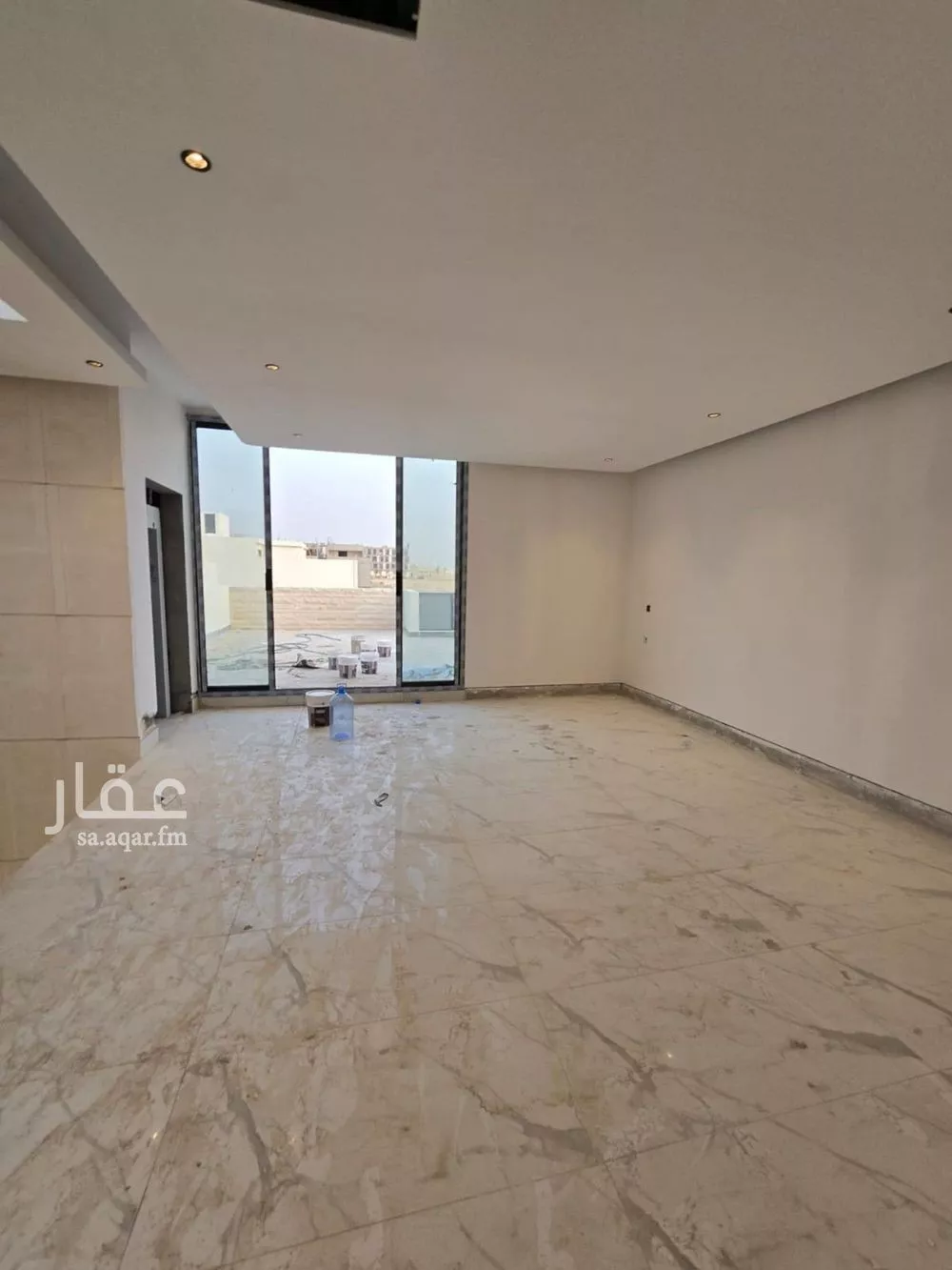 فيلا 4 غرف في النرجس 6