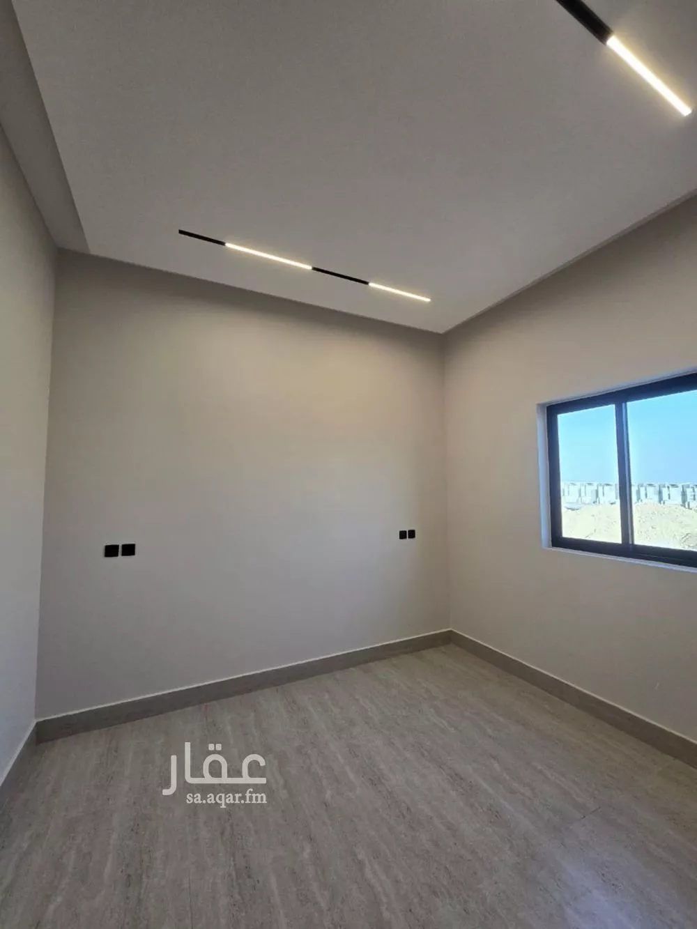 فيلا 5 غرف في النرجس 12