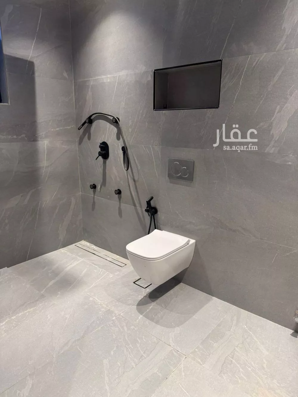 فيلا 4 غرف في النرجس 15