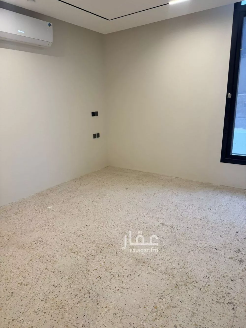 فيلا 4 غرف في النرجس 7