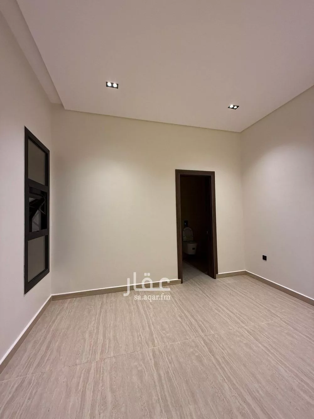 4 bedroom villa in As Suwaidi Al Gharabi, Riyadh 16