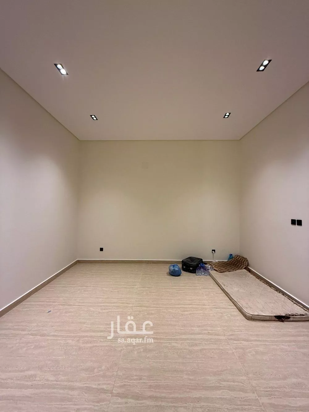 4 bedroom villa in As Suwaidi Al Gharabi, Riyadh 18