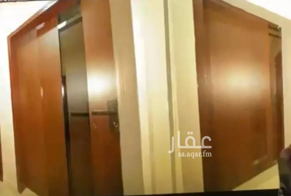 فيلا 5 غرف في المونسية 8
