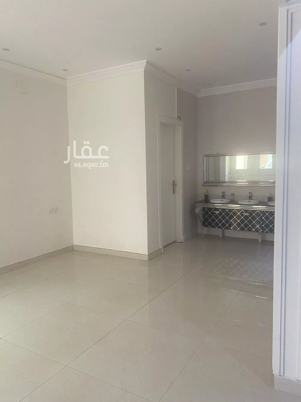 4 bedroom villa in Al Rimal 6