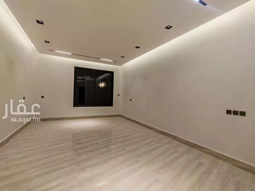 5 bedroom villa in Al Rimal 15