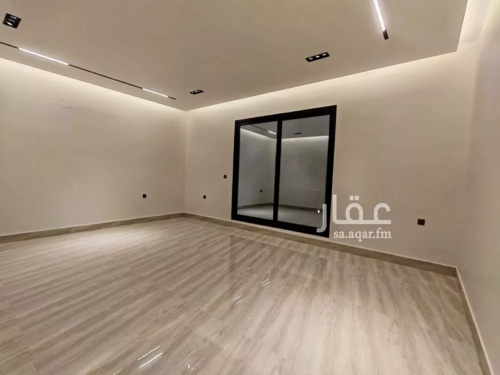 5 bedroom villa in Al Rimal 19