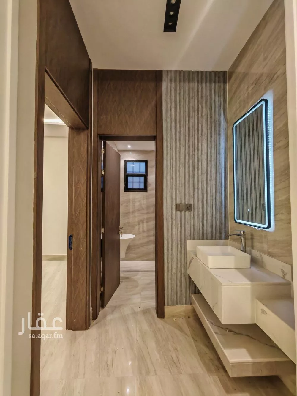 5 bedroom villa in Al Rimal 3