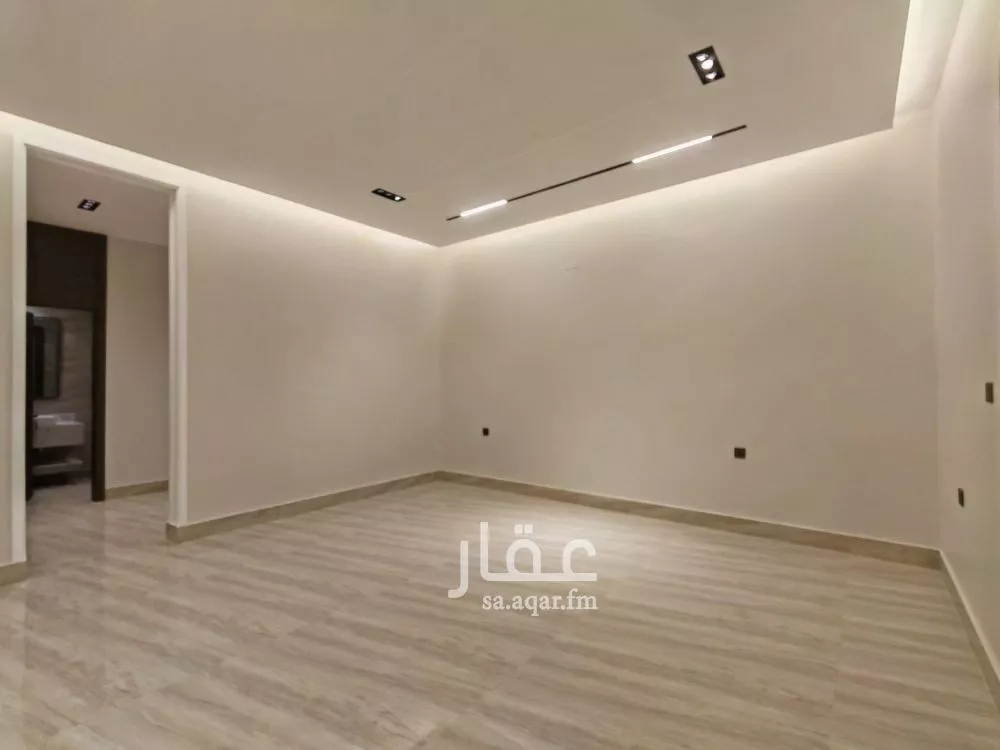 5 bedroom villa in Al Rimal 8