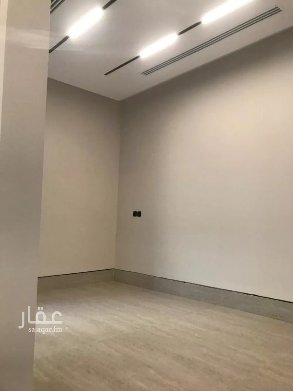 فيلا 5 غرف في النرجس 3