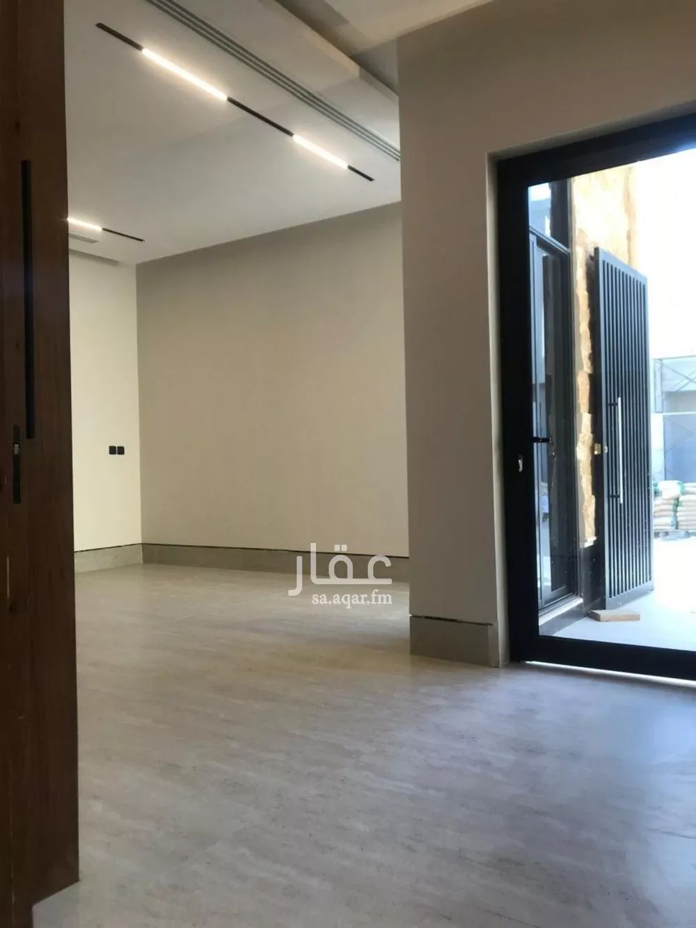 فيلا 5 غرف في النرجس 6