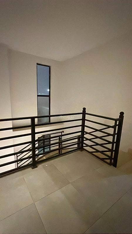 7 bedroom villa in Lake City, Jeddah 25