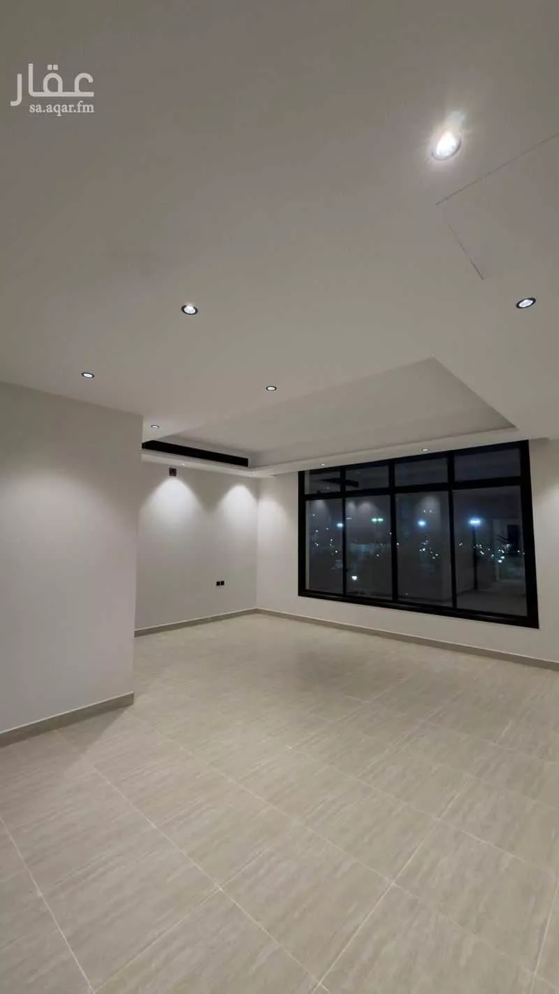 8 bedroom villa in Ishbiliyah 16