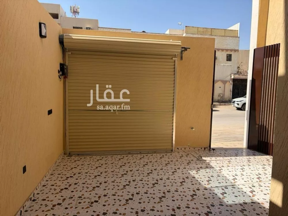 5 bedroom villa in Tuwaiq 14